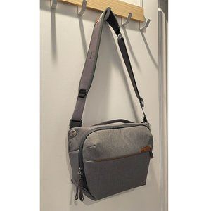 Peak Design - Everyday Sling 6L - Gray/Grey - Camera Bag
